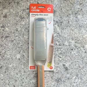 Simply the Zest Grater - Silver and Tan